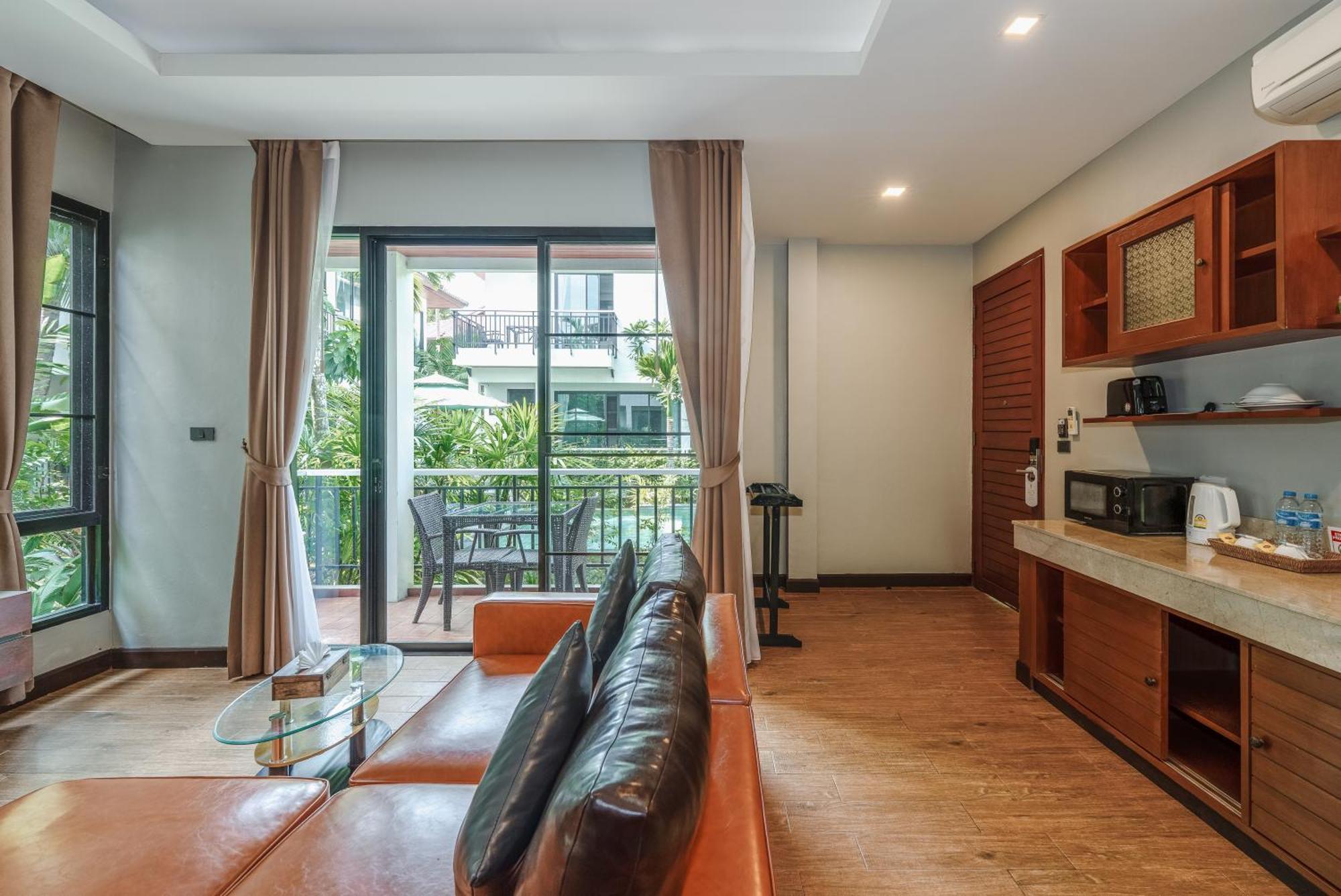 Coco Retreat Phuket Resort And Spa - Sha Plus Chalong Exteriör bild